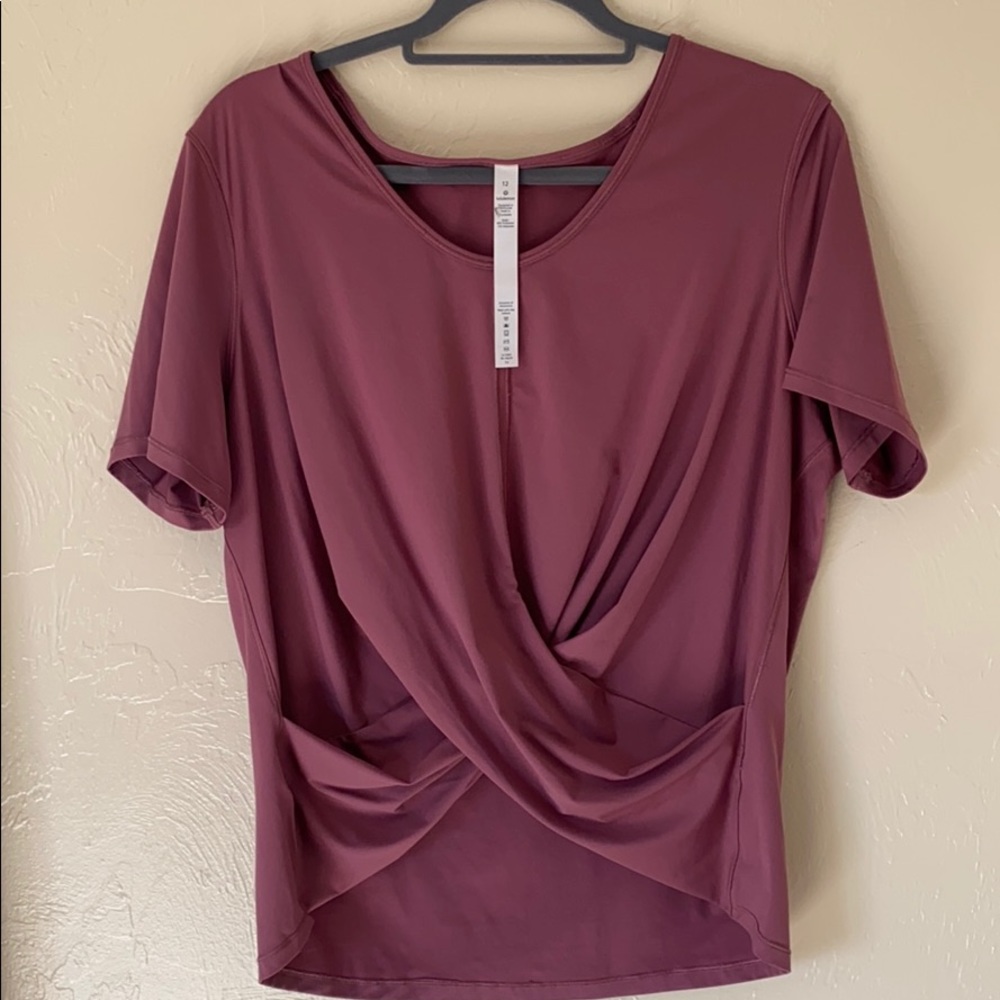 Lulu lemon Top